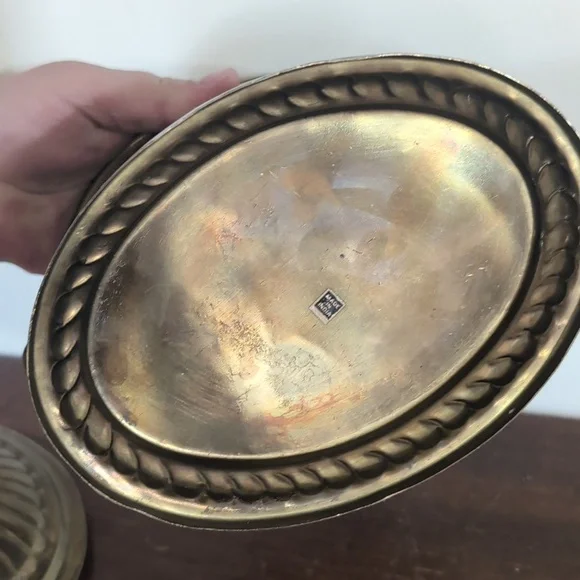 Vintage Brass Lidded Container Biscuit Storage Lions Head Handles Victorian - Picture 13 of 17